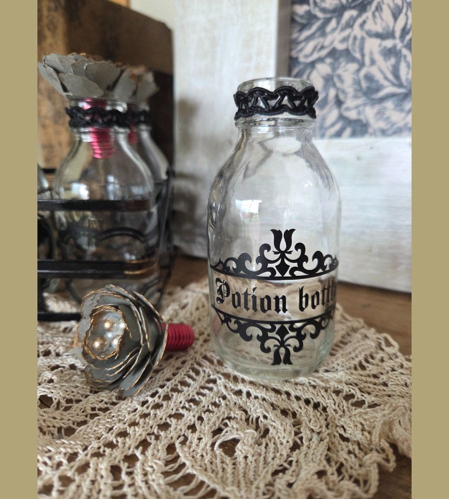 Un panier en métal et ses 6 flacons en verre – Image 10