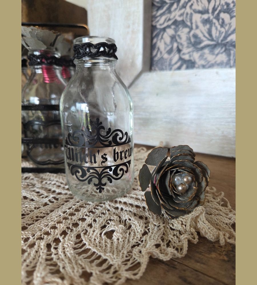 Un panier en métal et ses 6 flacons en verre – Image 8