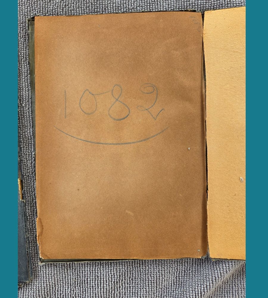 Une estampe ancienne signée A. Besnou numérotée – Cadre doré artisanal upcyclé – Image 9