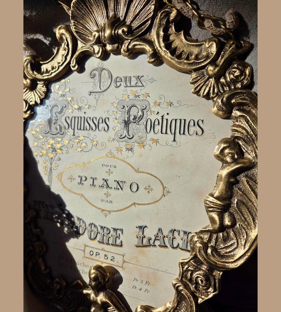 Un cadre en laiton aux angelots dansants – Image 11