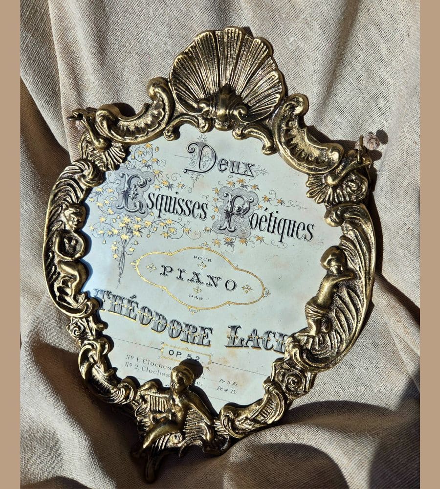 Un cadre en laiton aux angelots dansants – Image 9